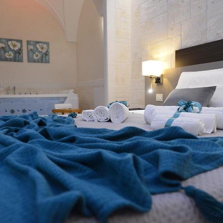 Suite Laurel Spa Con Idromassaggio Fasano Ngoại thất bức ảnh