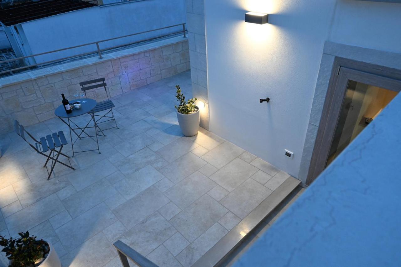 Suite Laurel Spa Con Idromassaggio Fasano Ngoại thất bức ảnh