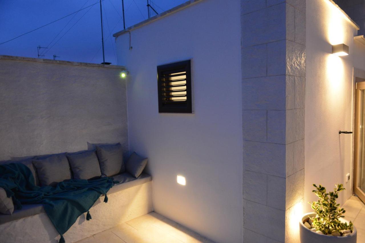 Suite Laurel Spa Con Idromassaggio Fasano Ngoại thất bức ảnh